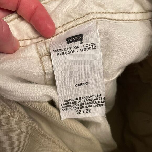 Levi's Cargo Pants, 32x30.5,  Loose Straight Fit, Cotton, Beige, Khaki, Tan - Picture 2 of 11